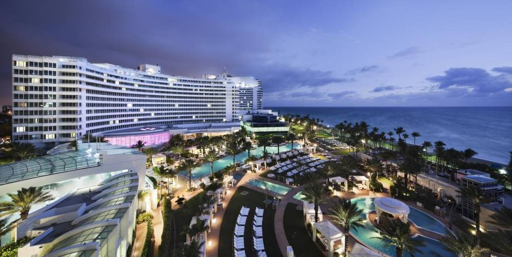 Доходная недвижимость Майами, квартиры в отеле Fontainebleau, доход 7% годовых